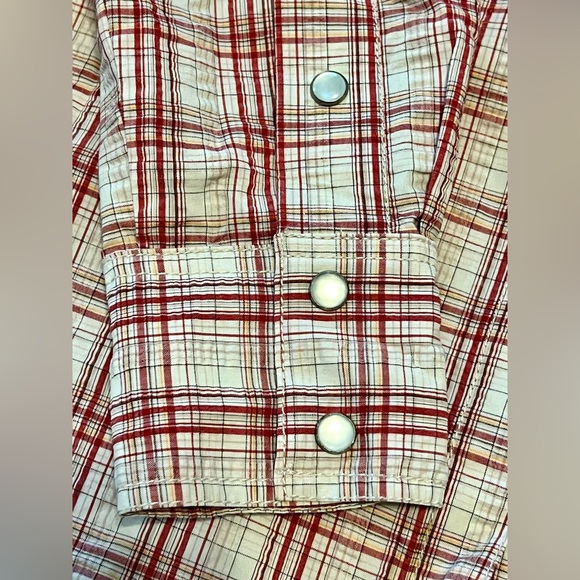 CAbi Wild West Wear Shirt Size Medium Western Pearl Snap 517 Red Plaid Cowgirl - Picture 4 of 7